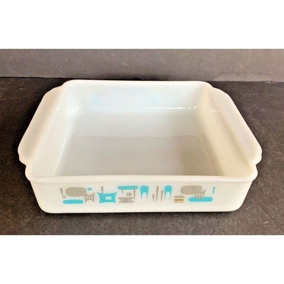 Anchor Hocking Vintage Fire King Baking Dish Atomic Blue Heaven 10" x 8.5" - Picture 4 of 8